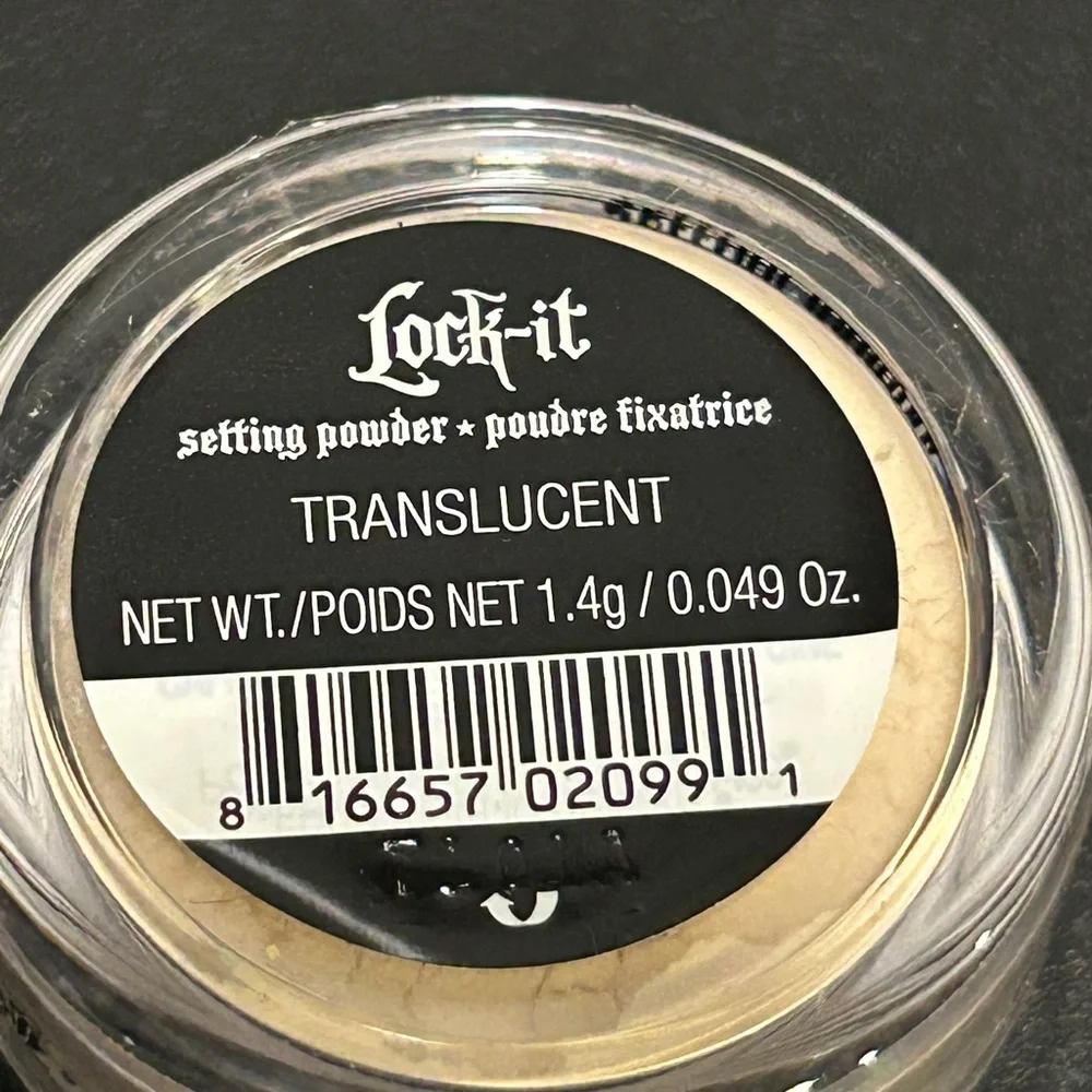Kat Von D Translucent Setting Powder Makeup